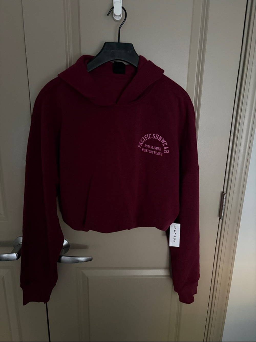 Pacific Sunwear Burgundy Cropped Hoodie with Chest Logo